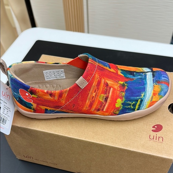 UIN Women's Colorful Slip-On Shoes, casual comfy - Picture 3 of 3